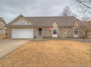 2992 W 66th St, Tulsa, OK 74132