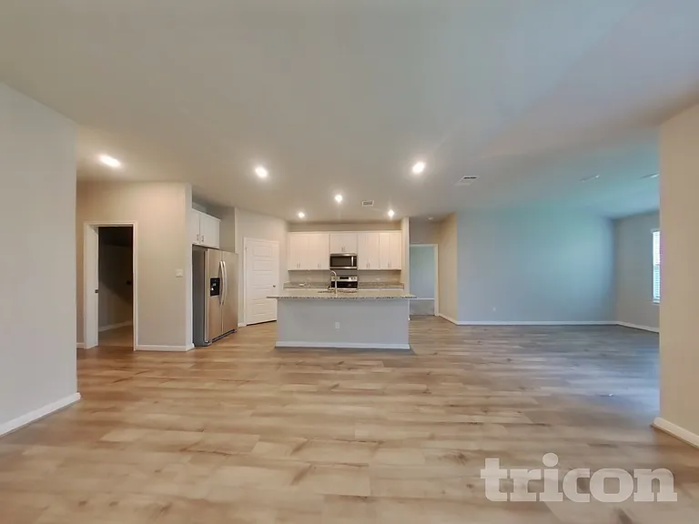 5539 Shasta Pl — Photo 2