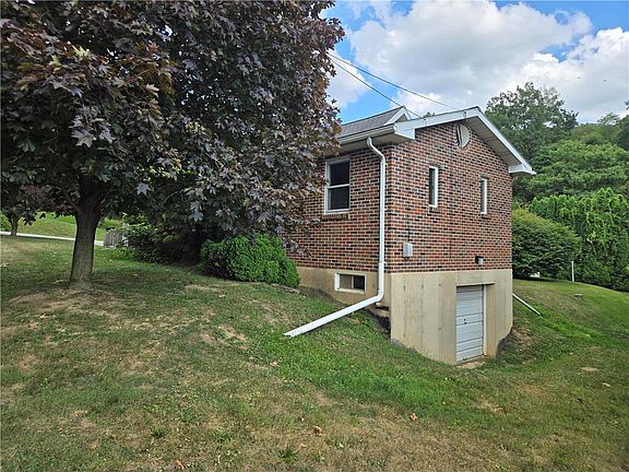 528 Old Main St, Walnutport, PA 18088 | MLS #741347 | Zillow