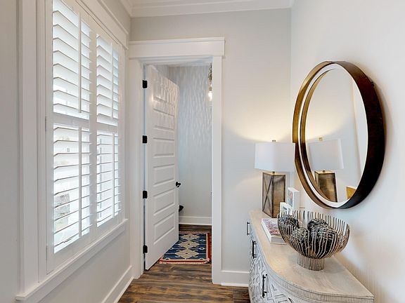 111-Grayton-Village-05122019_142320