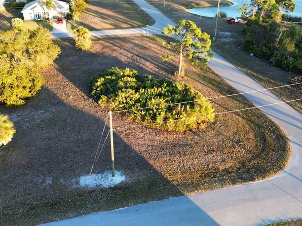 19 Reef Ct #40, Placida, FL 33946