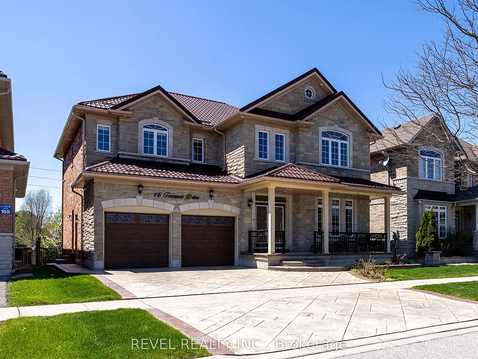 16 Terrance Dr #BASEMENT