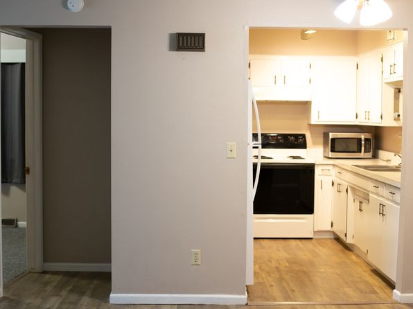 316 E 10th St UNIT 2