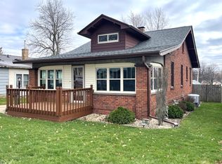 105 W 4th St, Spring Valley, IL 61362