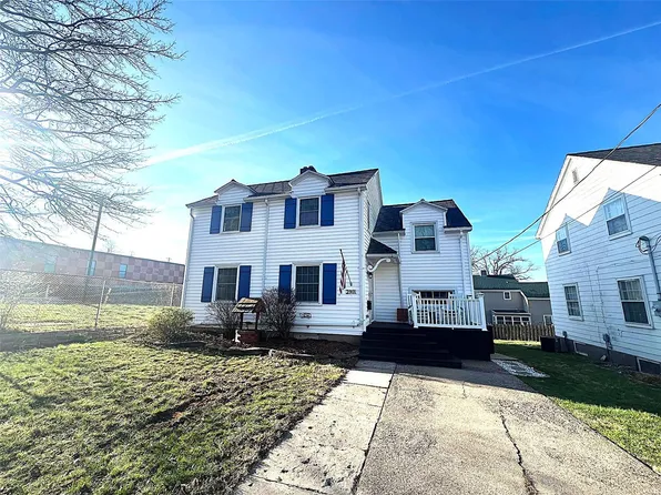 2901 Hill St, Hannibal, MO 63401