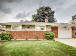 542 Ambleside Rd, Des Plaines, IL 60016