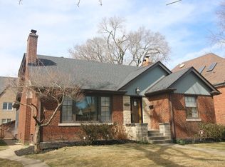 10540 S Oakley Ave, Chicago, IL 60643