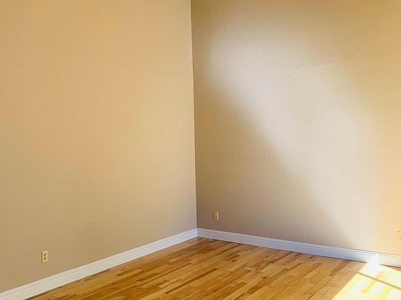4th image of 1025 Alta Mesa Dr