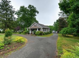 755 Chimney Rock Rd, Martinsville, NJ 08836