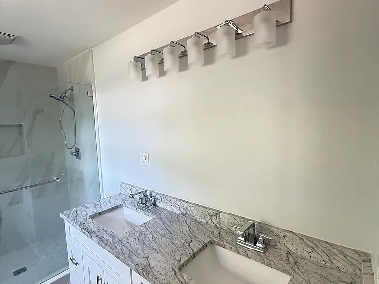 25356 Pinson Dr — Photo 7