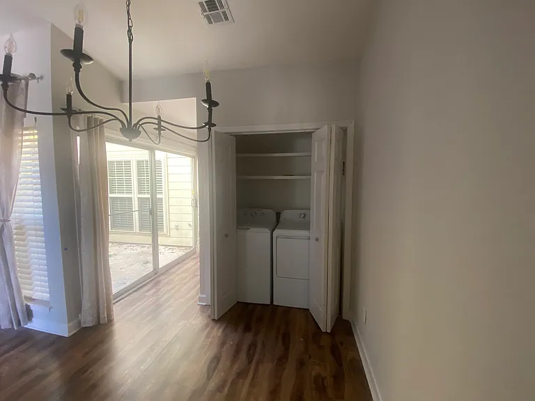 210 Long Plantation Blvd #V — Photo 4