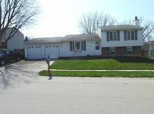 5235 Gander Rd W, Dayton, OH 45424