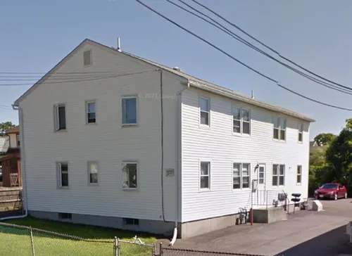 17 Chmura St #B Photo 1