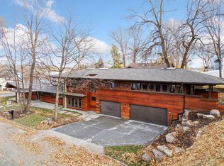 4945 Glen Elyn Rd, Mound, MN 55364