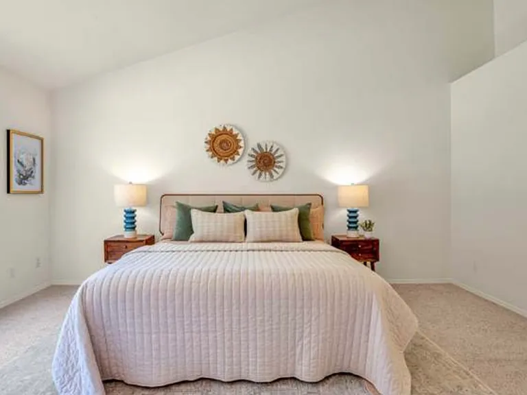 16605 NW Dublin Ct — Photo 12