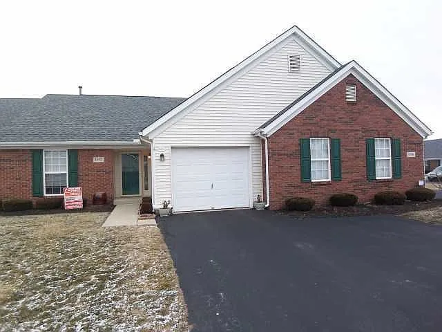 1152 Arbor Oaks Ln photo 1