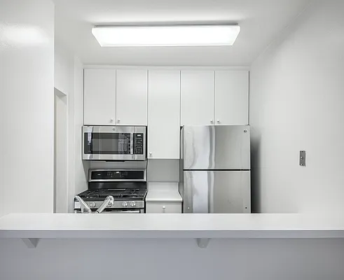 Rented by Mirador Real Estate | media 7