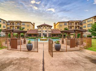 2522 Fort Worth Ave #421, Dallas, TX 75211