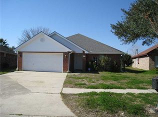 27 Pampas Dr, La Place, LA 70068