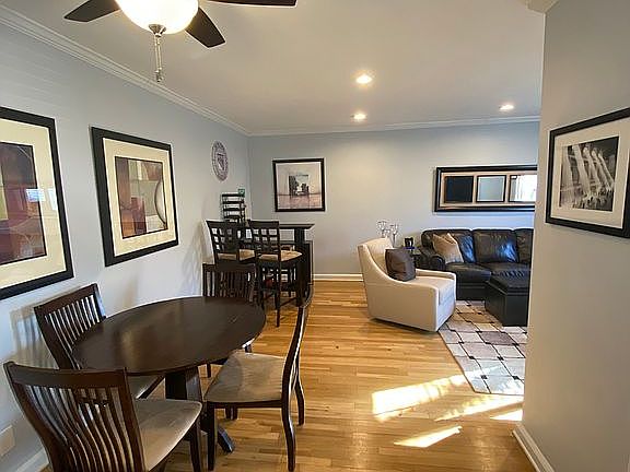 3rd image of 415 W Main St APT 102A