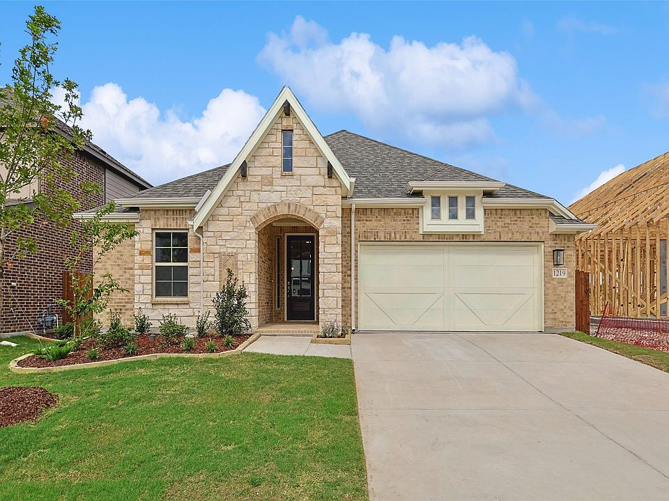 1st image of 1219 Beaumont Ln