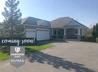 17083 Terrey Pine Dr, Eden Prairie, MN 55347