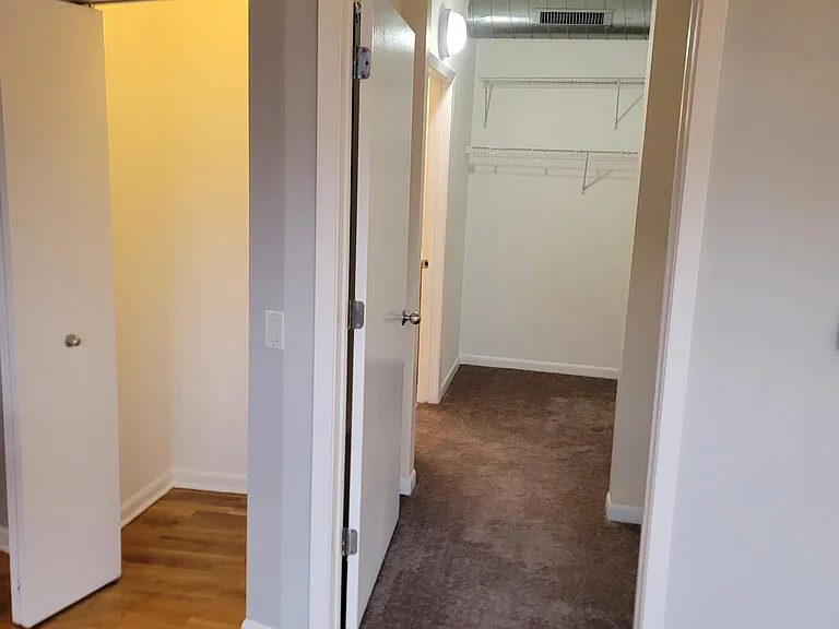 1200 W Monroe St #420 — Photo 41