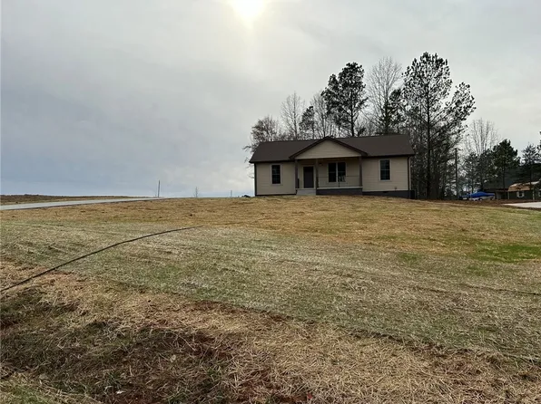 189 Jefferson Pl, Walhalla, SC 29691