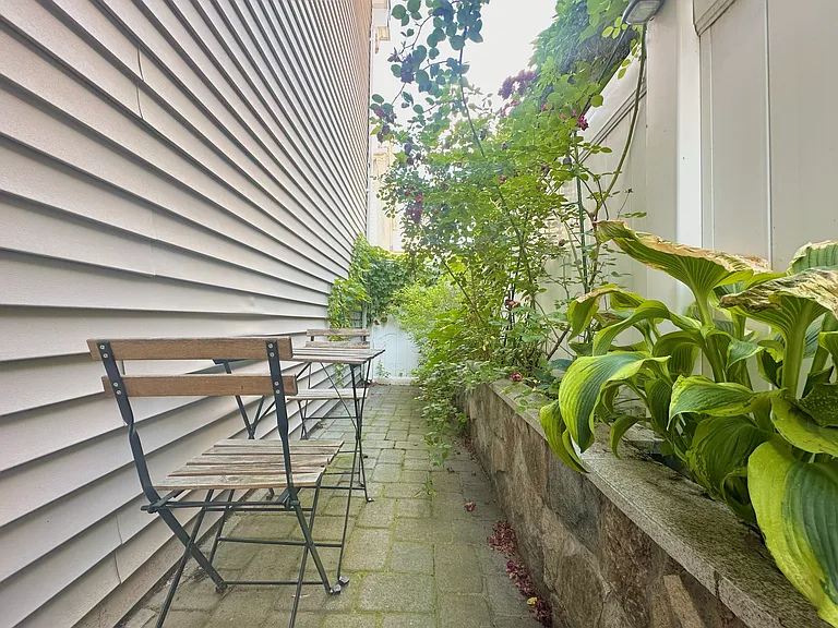 119 Willow St #1 — Photo 14