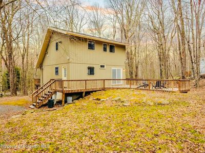 62 Locust Ln, Clifton Township, PA, 18424