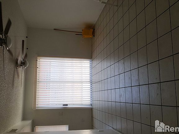 5th image of 15601 N 27th St Unit 11