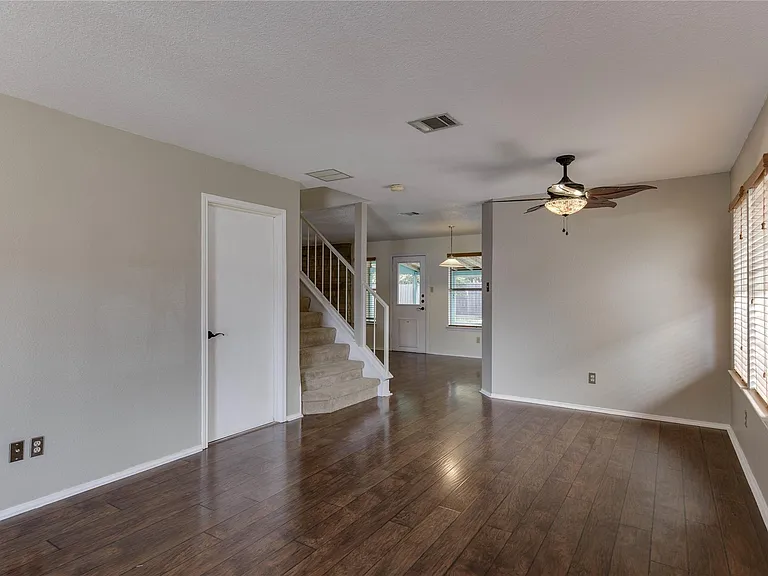 13210 Marrero Dr — Photo 8