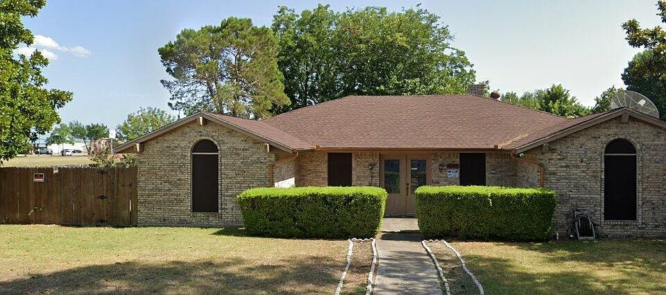 1st image of 1048 Clover Dale Ln