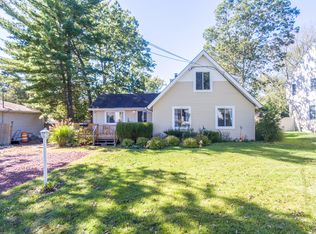 121 Bowsprit Rd, Manahawkin, NJ 08050