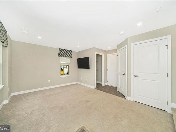 5th image of 9537 Tall Oaks Rd