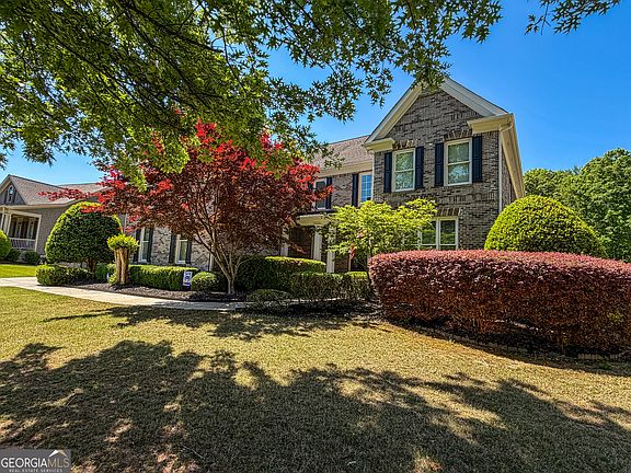 4th image of 310 Flatstone Way