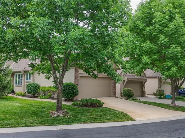 6316 W 145th St, Overland Park, KS 66223