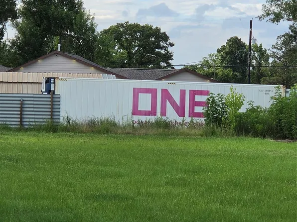 8321 Dockal Rd, Houston, TX 77028