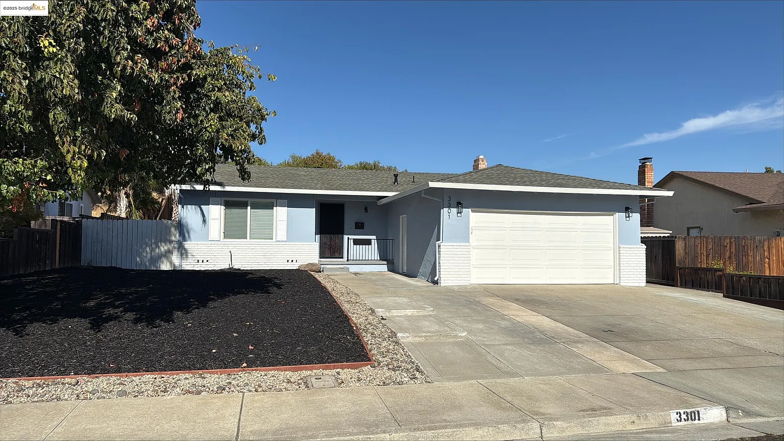 3301 Saint James Pl photo 1