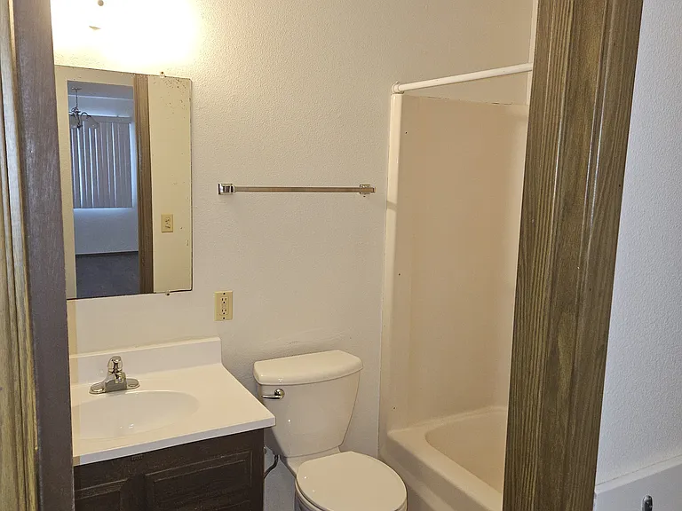1144 Langley Rd — Photo 13