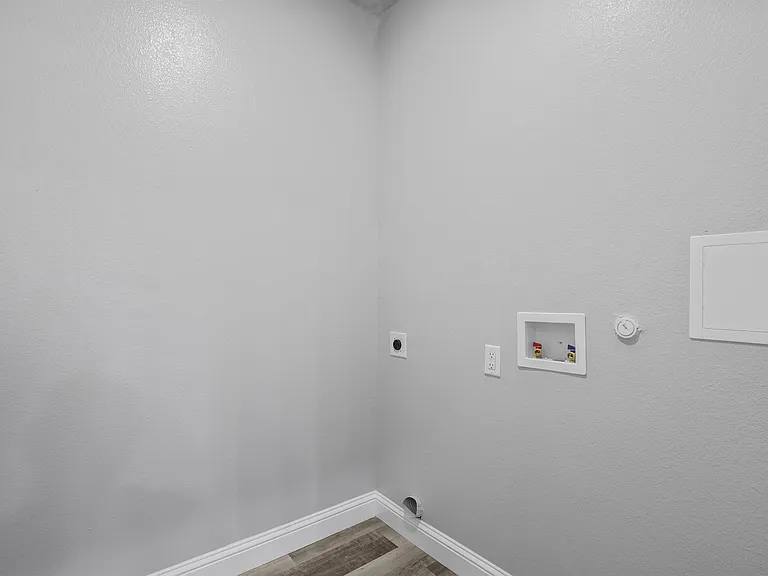 2704 Jones St #A — Photo 3