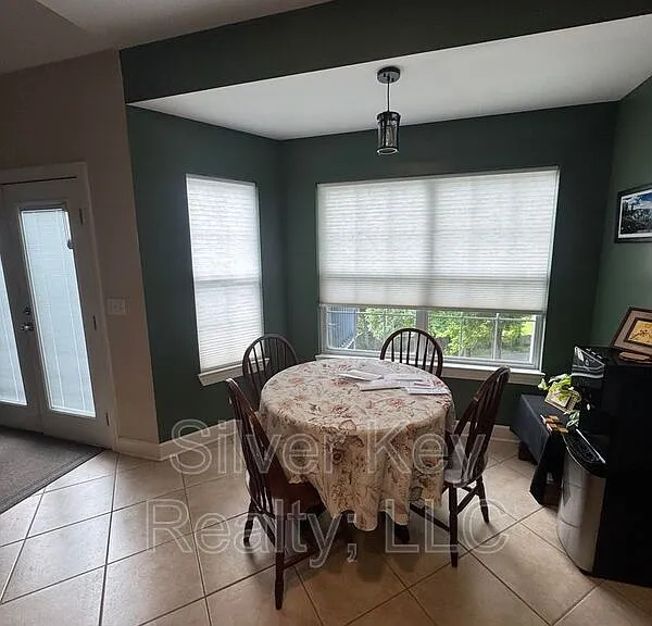 1980 Ridge Point Dr NW — Photo 34