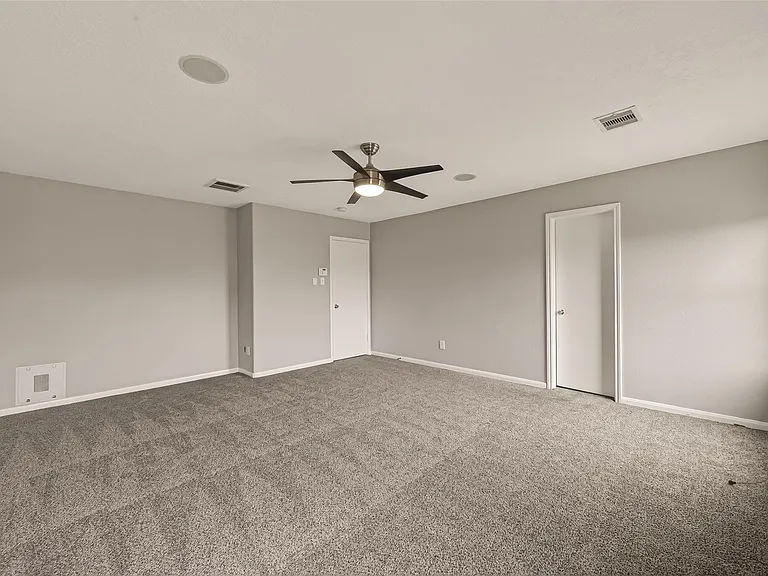 18302 Walden Gate Ln — Photo 36