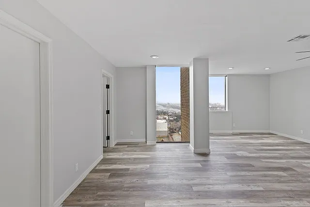 2 bed, 1700 sqft, $3,000 — Photo 4
