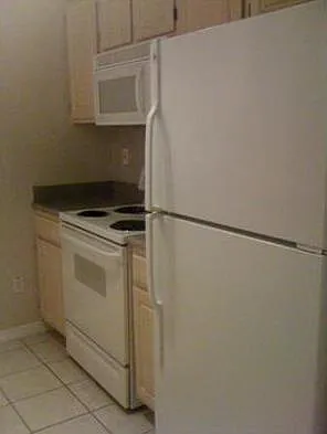 2665 SW 37th Ave #516 — Photo 4