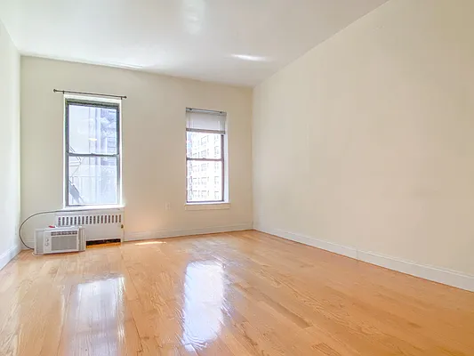Rented by Prince Real Estate Associates LLC | media 2