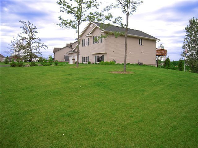 2nd image of 28770 Lakeside Trl
