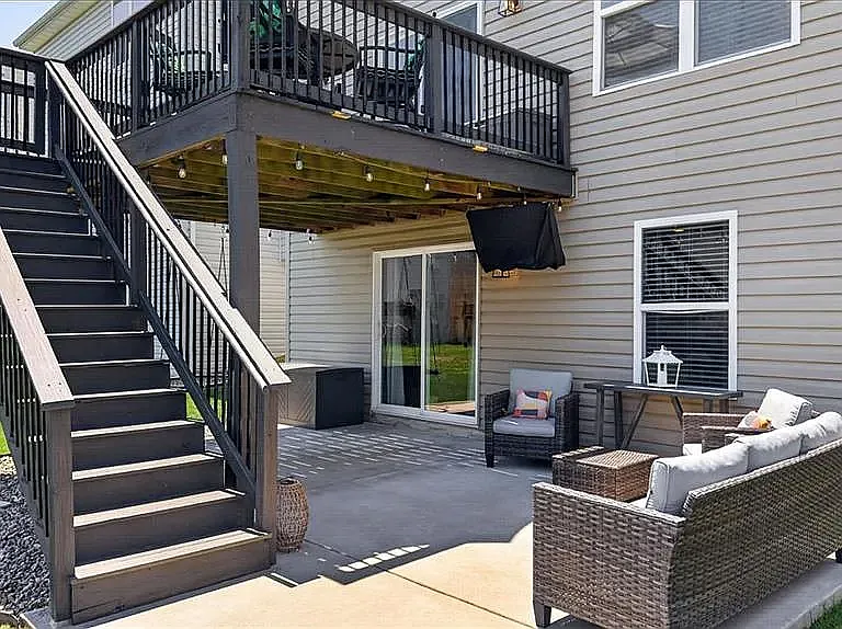 7146 Welsh Dr — Photo 24