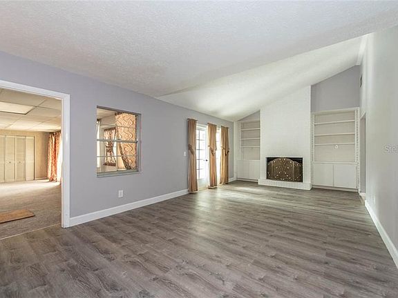 4th image of 125 Hickory Creek Dr