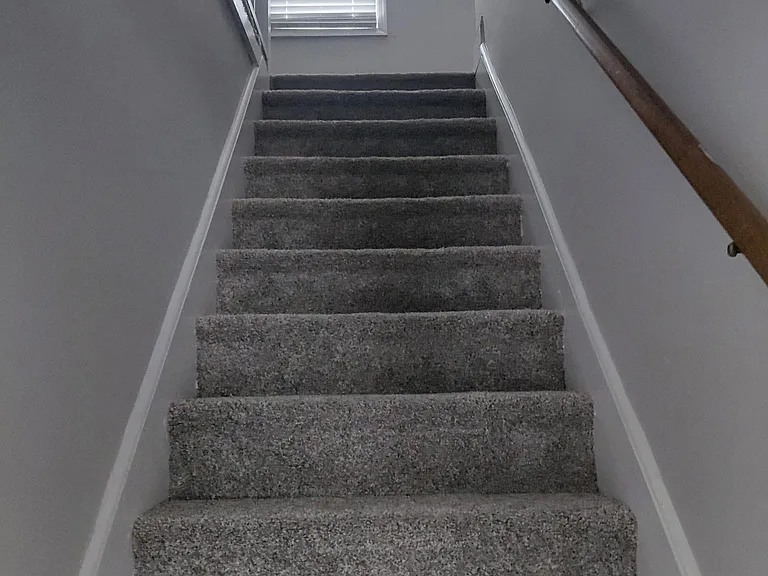 213 Liston Ave — Photo 8